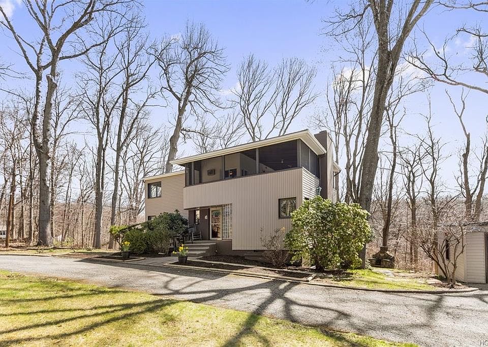 1st image of 2974 Sherman Ct