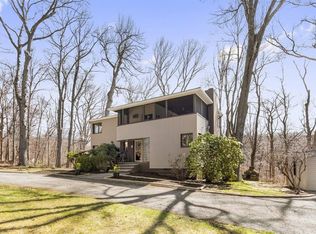 2974 Sherman Ct, Mohegan Lake, NY 10547