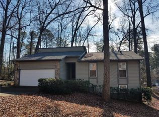 5204 Carole Pl, Stone Mountain, GA 30087
