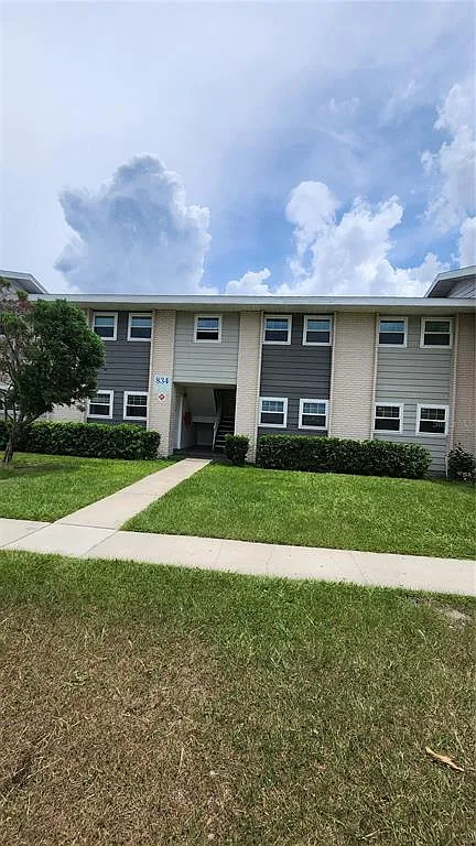 2 bed, 1.5 bath, 780 sqft, $1,500 — Photo 1