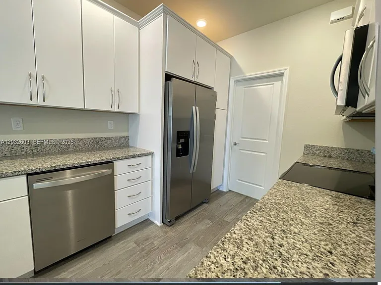 4920 Eucalyptus Dr #2 — Photo 7