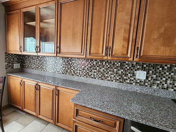 4th image of 14029 McKinney Dr #114