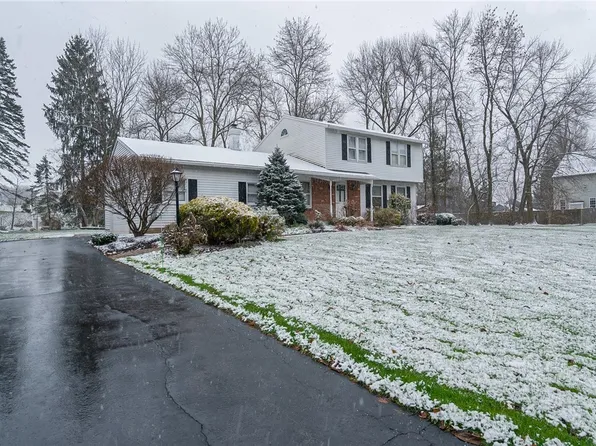7864 Dewitt Dr, Baldwinsville, NY 13027