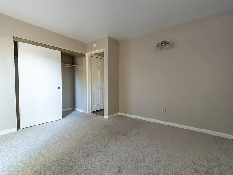 1759 W 3rd St — Photo 14
