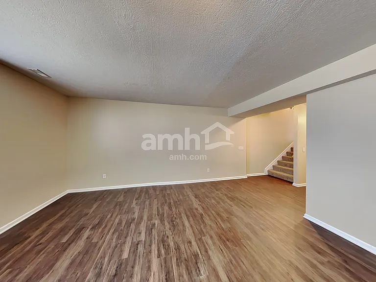338 Calebs Ct — Photo 24