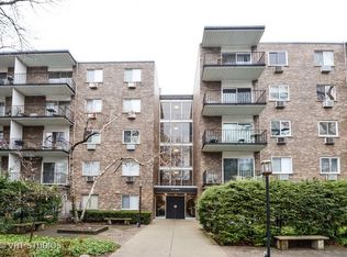 250 Ridge Ave APT 2A, Evanston, IL 60202