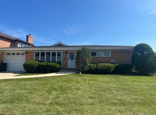 8025 W Giddings St, Norridge, IL