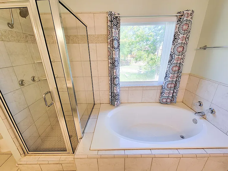 13602 Somersworth Dr — Photo 29