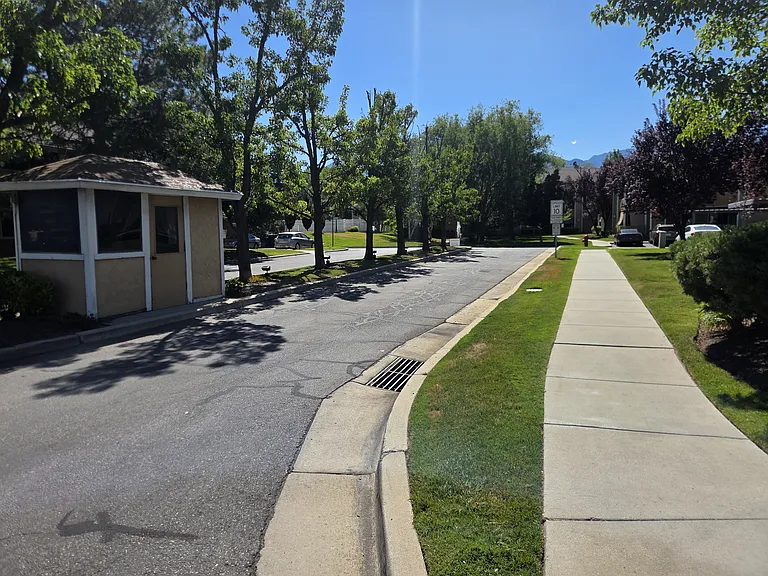 1281 E Shadow Ridge Dr #10T — Photo 31