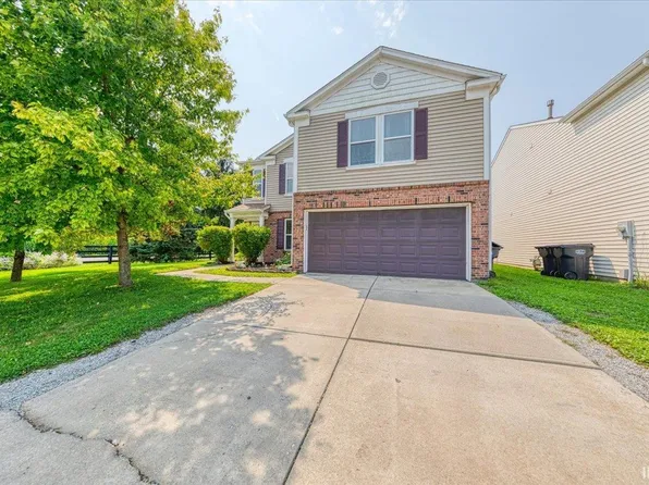 7517 Charlotte Dr, Ingalls, IN 46048
