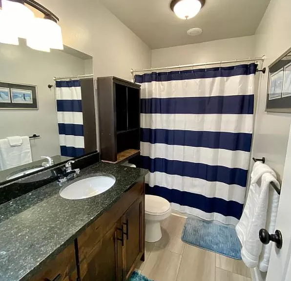 275 E 1725 N #4 — Photo 12