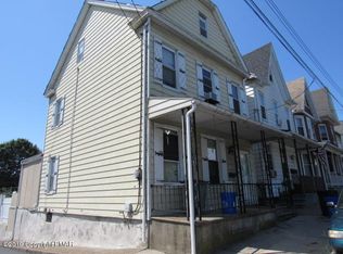 912 Spring Garden St, Easton, PA 18042