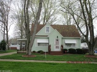 1141 Riverview St NW, Warren, OH
