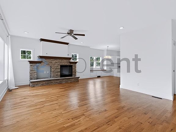 2nd image of 163 Sand Hill Rd