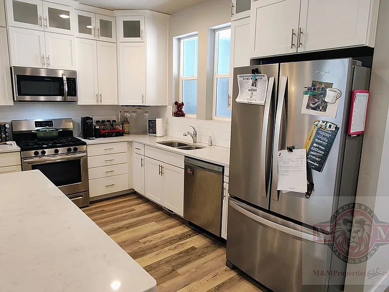 7887 S 5440 W — Photo 12