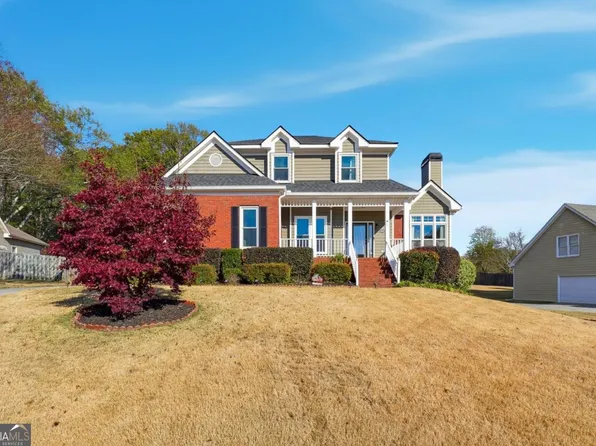 3800 Glen Ian Dr, Loganville, GA 30052