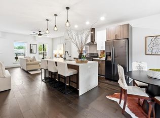 274 Estoria St SE, Atlanta, GA 30316