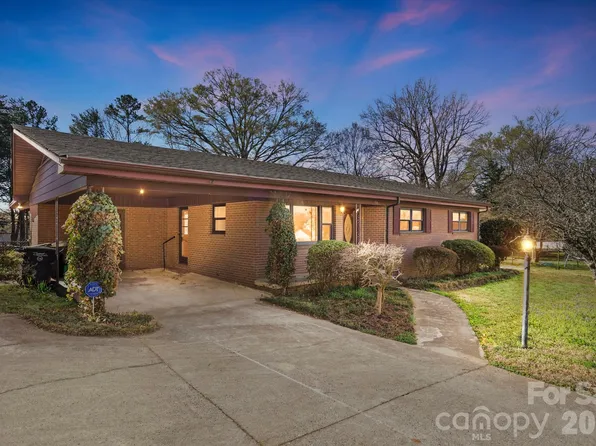 456 Debra Cir SW, Concord, NC 28025