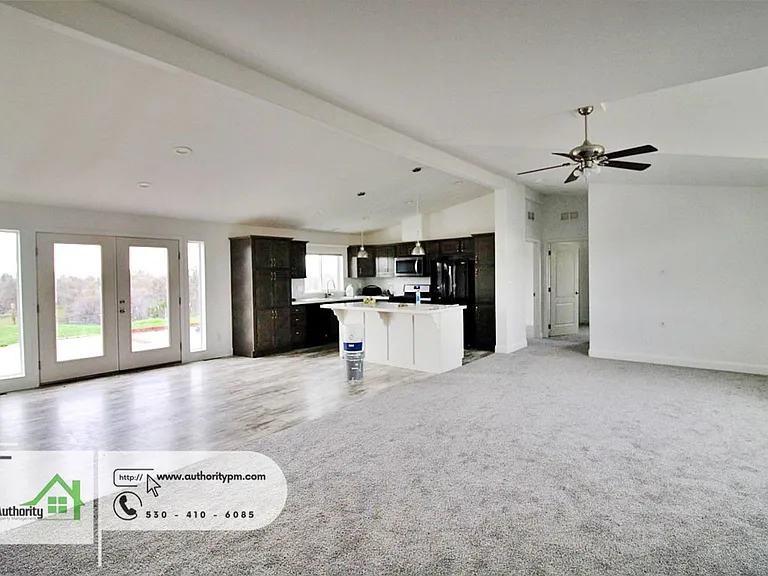 18848 Lorina Dr — Photo 4