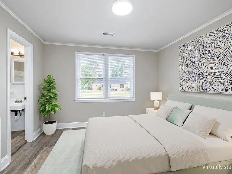 11 Highland Ave — Photo 58