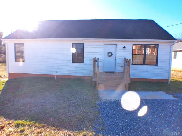 192 Main St, Madison Heights, VA 24572