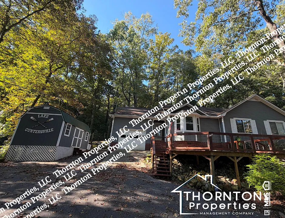 3707 Lindsey Ln