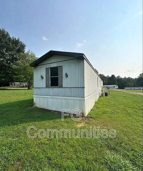 188 Golden Oaks Ln