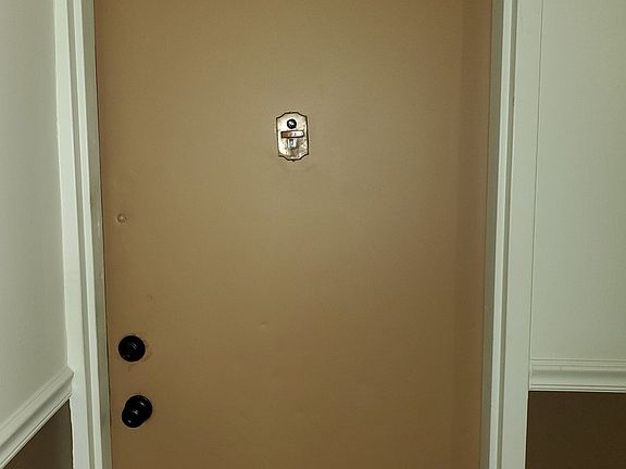 2nd image of 680 Hill Dr #5-313