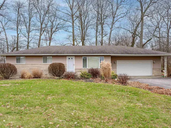 11718 Hand Rd, Fort Wayne, IN 46818
