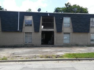 2405 Foreman St #F201, Dallas, TX 75210