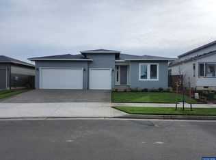 3050 Olympic St, Woodburn, OR 97071