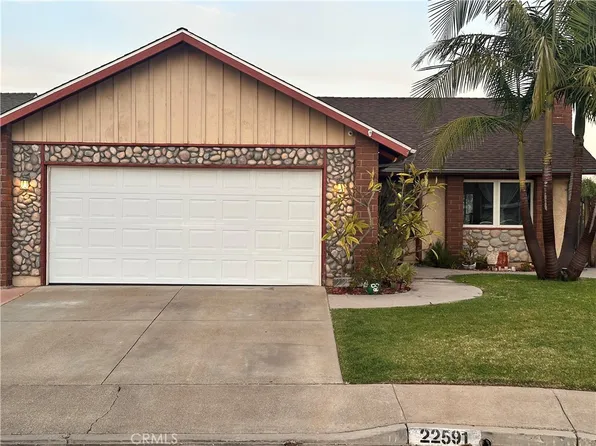 22591 Catania, Laguna Hills, CA 92653