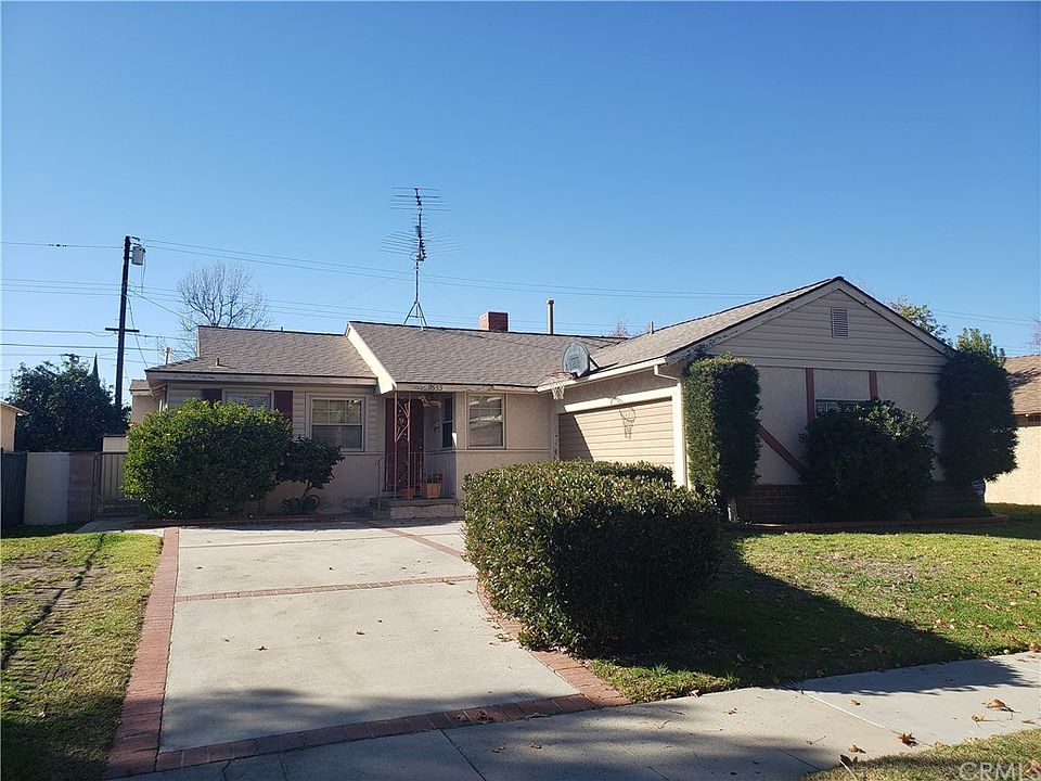 1st image of 7633 Teesdale Ave