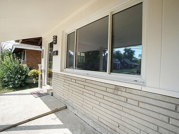 3rd image of 2420 Garrison Dr