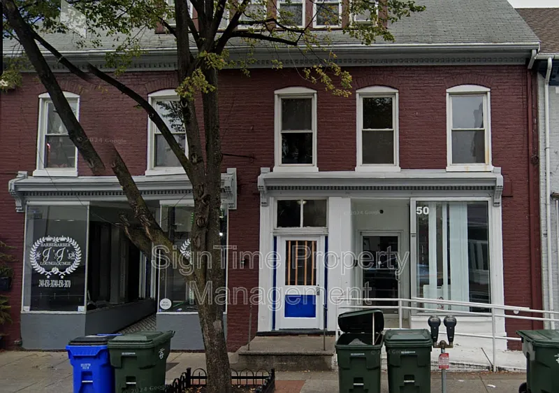 1 bed, 1.0 bath, 500 sqft, $800 — Photo 2