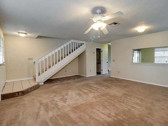 5th image of 2812 Curry Village Ln #2