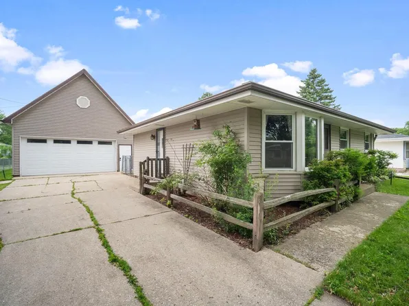 5863 South Madeline AVENUE, Milwaukee, WI 53221
