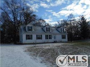 2922 Carpenter Ct, Commerce Township, MI 48390