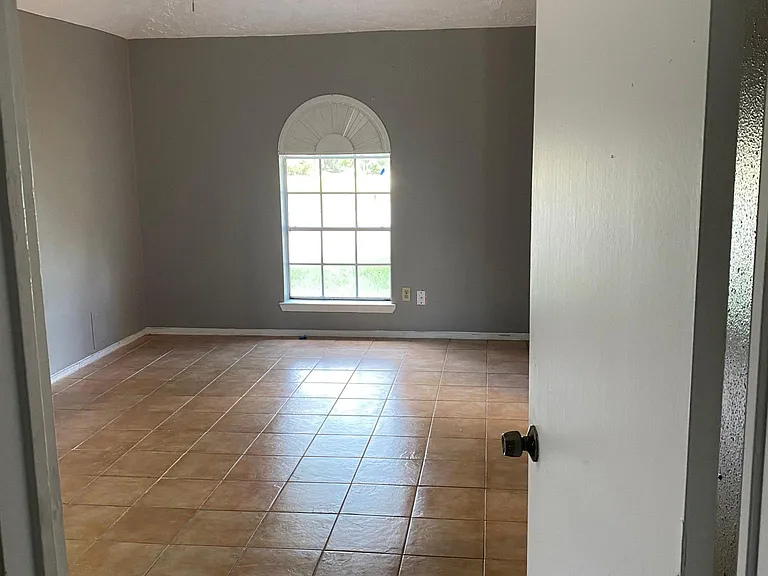 16339 Meadowbrook Farm Rd — Photo 24