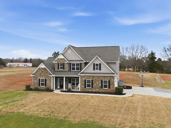 511 Cromer Rd, Townville, SC 29689