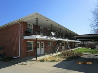 309 S 5th St APT 10, Seward, NE 68434