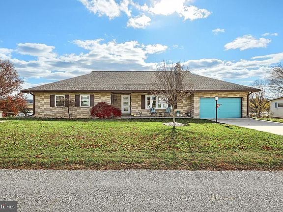 3rd image of 4330 Briarwood Ct