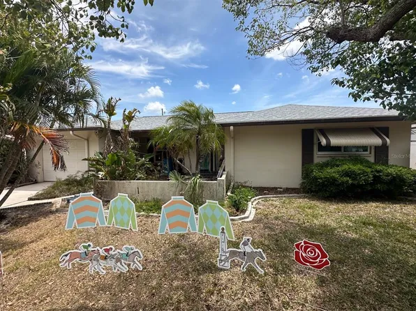 1559 San Roy Dr, Dunedin, FL 34698