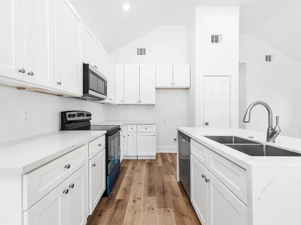 16978 W Hammon, Montgomery, TX 77316