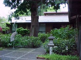 5937 NE Baker Hill Rd, Bainbridge Island, WA 98110