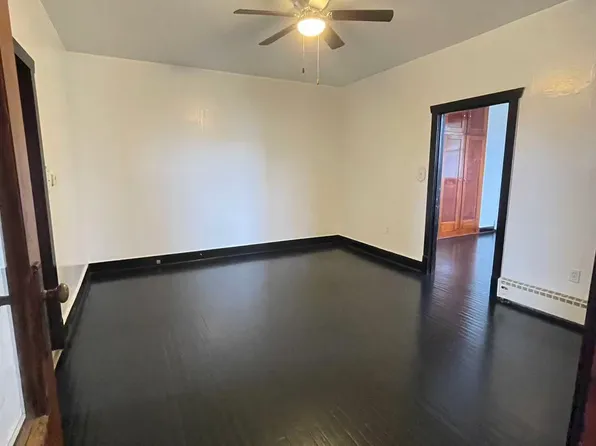 321 21st Ave #3, Ottawa, IL 61350