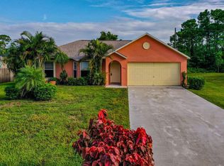 1471 SW Hackensack Ave, Port Saint Lucie, FL 34953