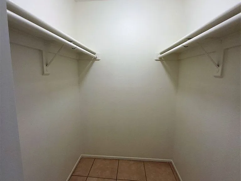 1215 E Lemon St #113 — Photo 15