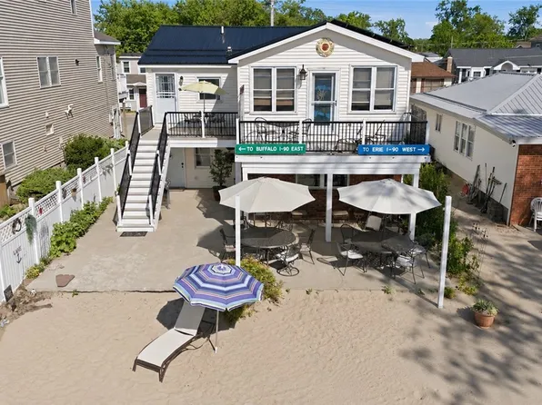 982 S Shore Dr, Irving, NY 14081