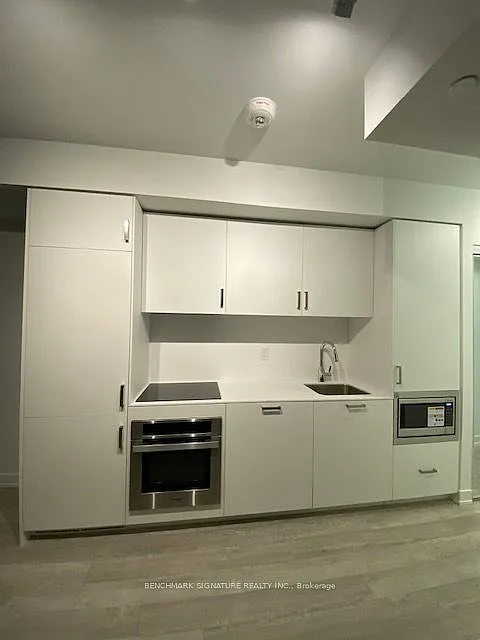 1 bed, $2,300 — Photo 1